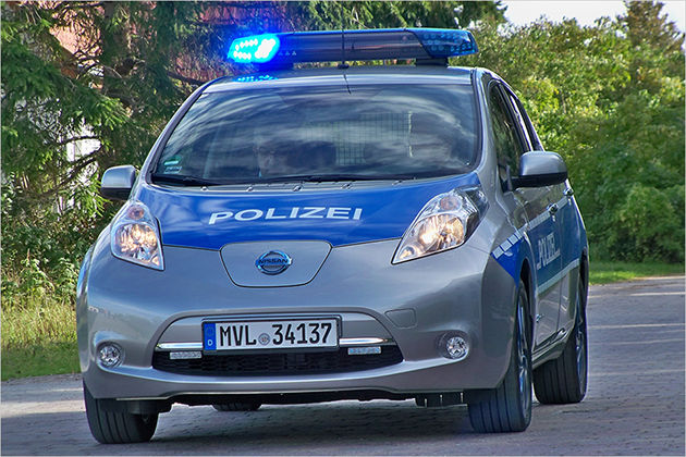 Polizei-Porsche und Blaulicht-Bugatti: Spannende Streifenwagen weltweit
