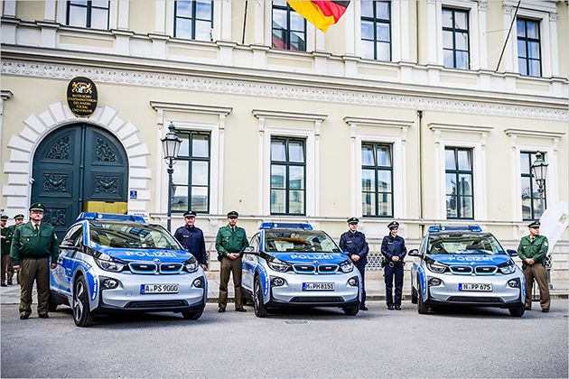 Polizei-Porsche und Blaulicht-Bugatti: Spannende Streifenwagen weltweit