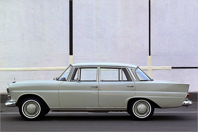 Im Zeichen des E: Die Geschichte der Mercedes E-Klasse in Bildern