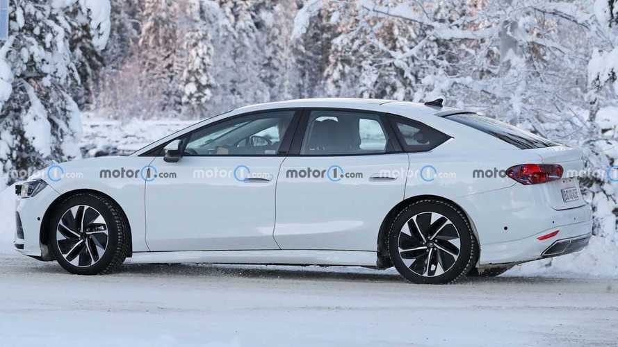 New VW Aero B Spy Shots
