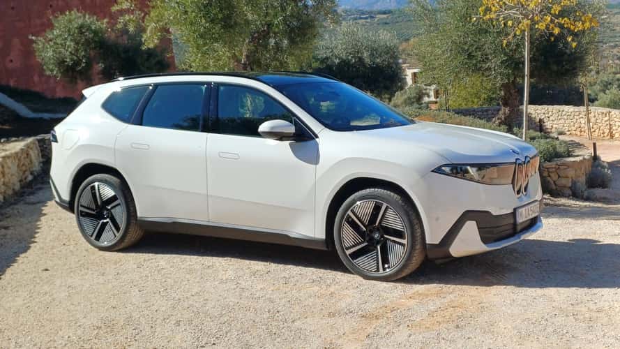 BMW iX3 50 xDrive 2026 (Bilder zum Test)