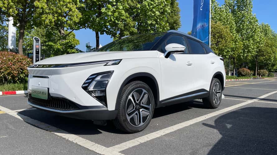 Omoda 5 EV (2023)