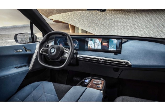 BMW iX