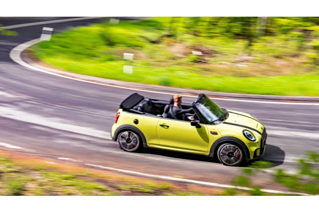 Mini John Cooper Works Cabrio 2021 im Test
