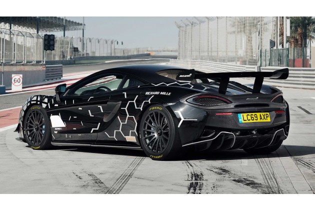 2020 McLaren 620R