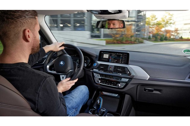 BMW iX3 2021 im Test
