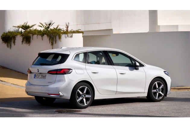BMW 220i Active Tourer 2022 im Test