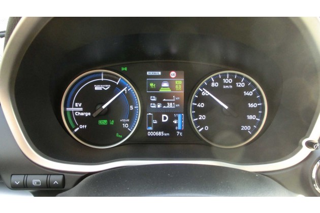 Mitsubishi Eclipse Cross PHEV Cockpit