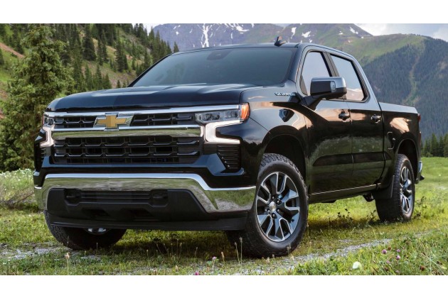 2022 Chevrolet Silverado Lt Three Quarters