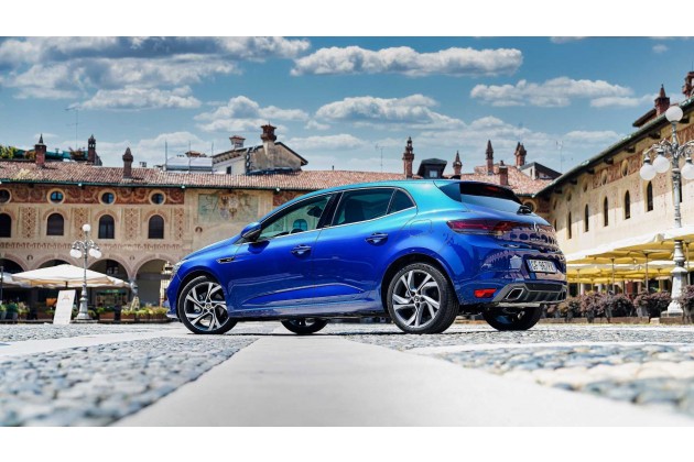 Renault Megane E Tech Plug in Hybrid 2021 La Prova