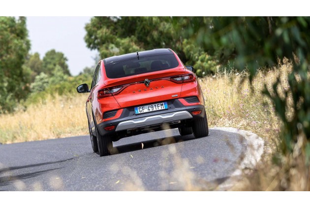 Renault Arkana auto A prima vista