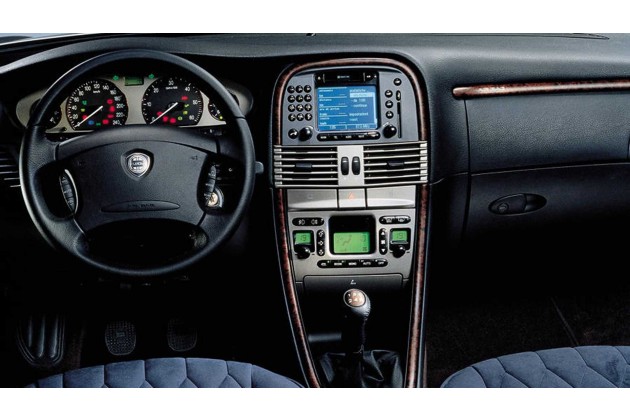 Lancia Lybra