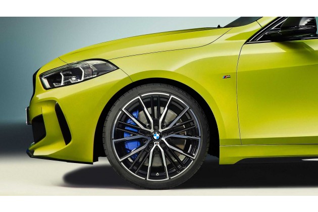 BMW M135i xDrive 2021