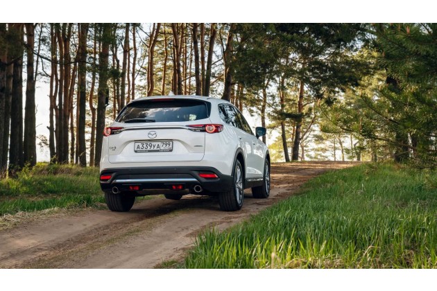 Mazda CX 9 Vid Szadi