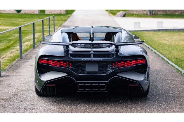 Bugatti Divo Rear