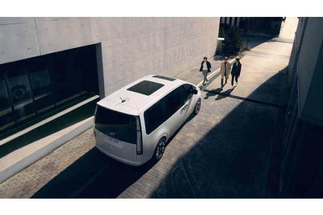 Hyundai Staria Premium Eksterer