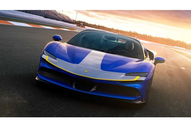 Ferrari SF90 Spider