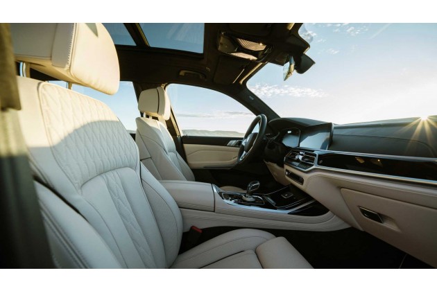 2021 BMW Alpina XB7