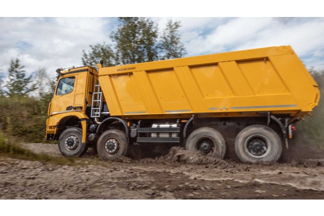 Mercedes Benz Arocs 2021