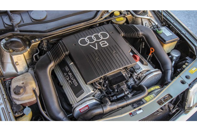 Audi V8