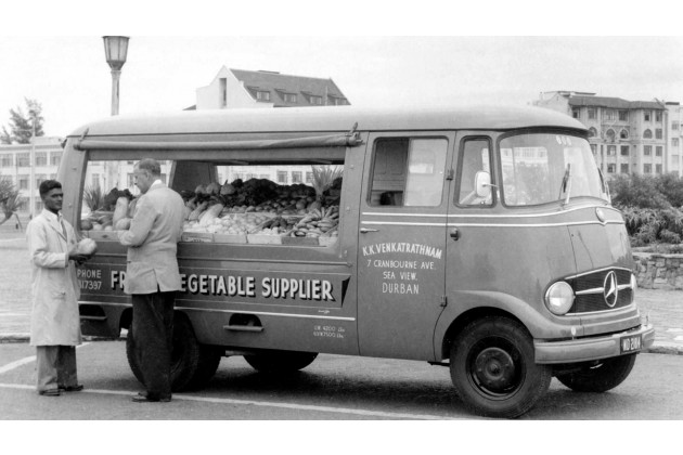 Zugpferd des Wirtschaftswunders Premiere fur Mercedes Benz L 319 und O 319 vor 65 Jahren