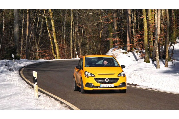 Mini Cooper vs Opel Corsa GSi