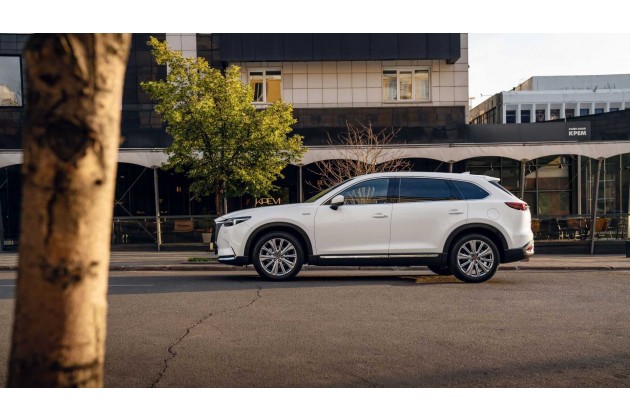 Mazda CX 9 Vid Sboku