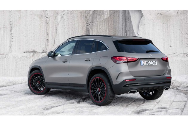 Mercedes GLA 2017 Vs 2020