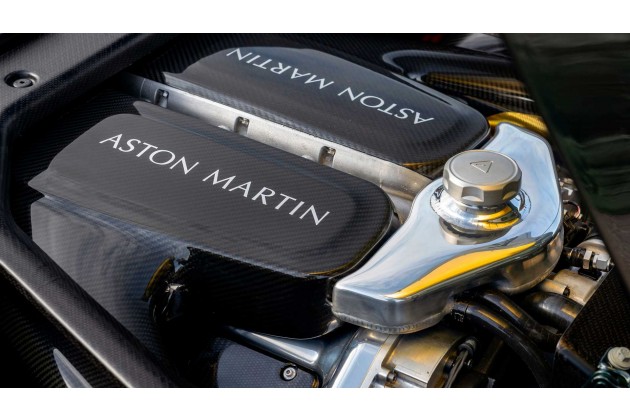 Aston Martin Victor Detail