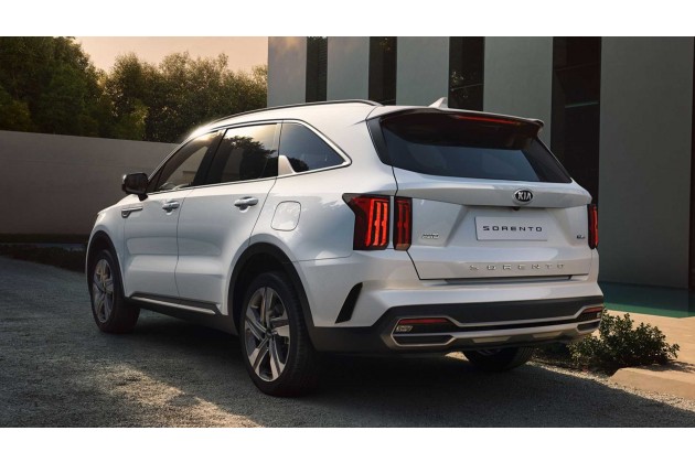 Kia Reveals Sorento Suv Photos Exterior And Interior