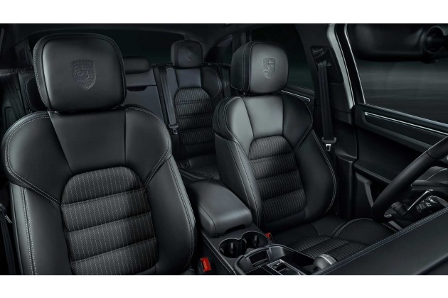 2022 Porsche Macan T