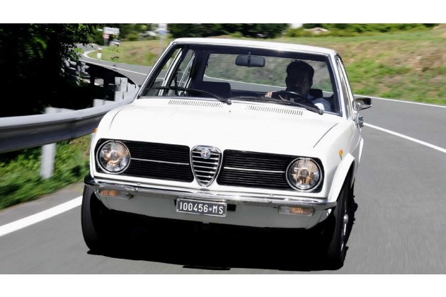 Alfa Romeo Alfetta 1.6 1975 Frontale