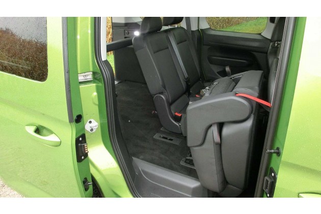 VW Caddy 2021