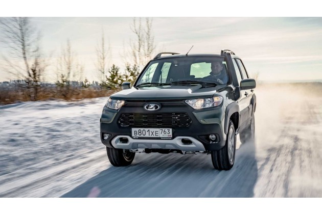 Lada Niva Travel V Dvizhenii