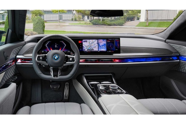 BMW M760e xDrive und BMW 740d xDrive 2023