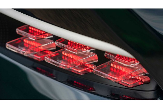Aston Martin Victor Detail