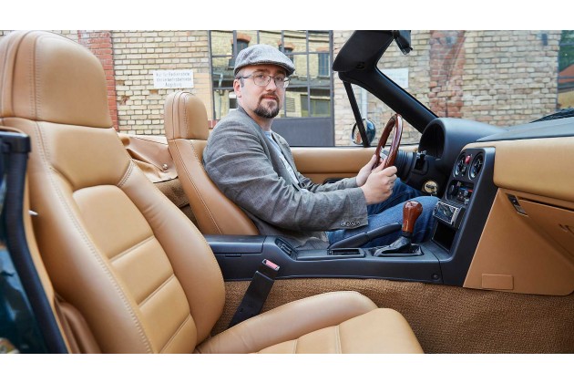 Mazda MX 5 NA vs Mazda MX 5 NB