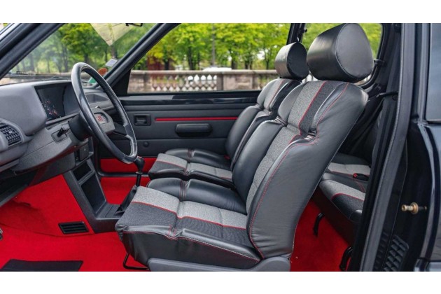 Peugeot 205 GTI 1.9 1987