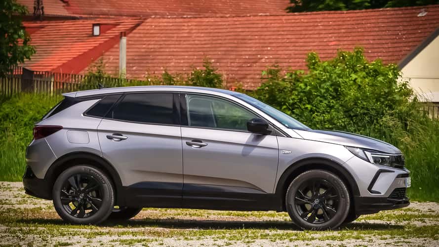 Opel Grandland Hybrid (2024) im Test