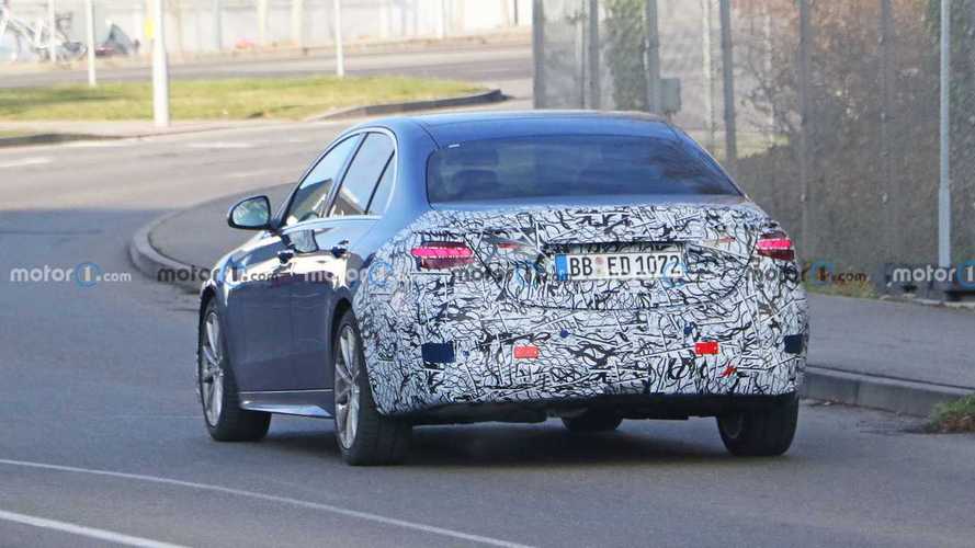 2022 Mercedes C-Class Sedan new spy photos