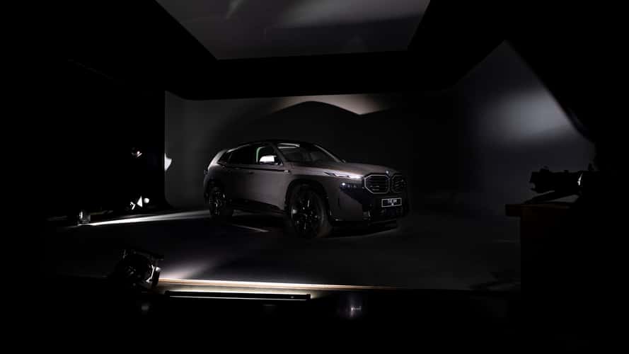 BMW XM mit Alcantara - Sky is the Limit